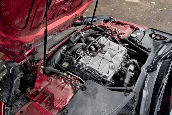 Нетто и брутто: новейшее купе Neta GT на фоне уходящего спорткара Jaguar F-Type