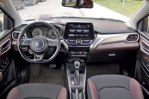 Осечка: знакомство с паркетником Suzuki Fronx