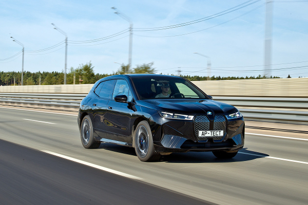 iX нравы: Мельников про электрический BMW iX